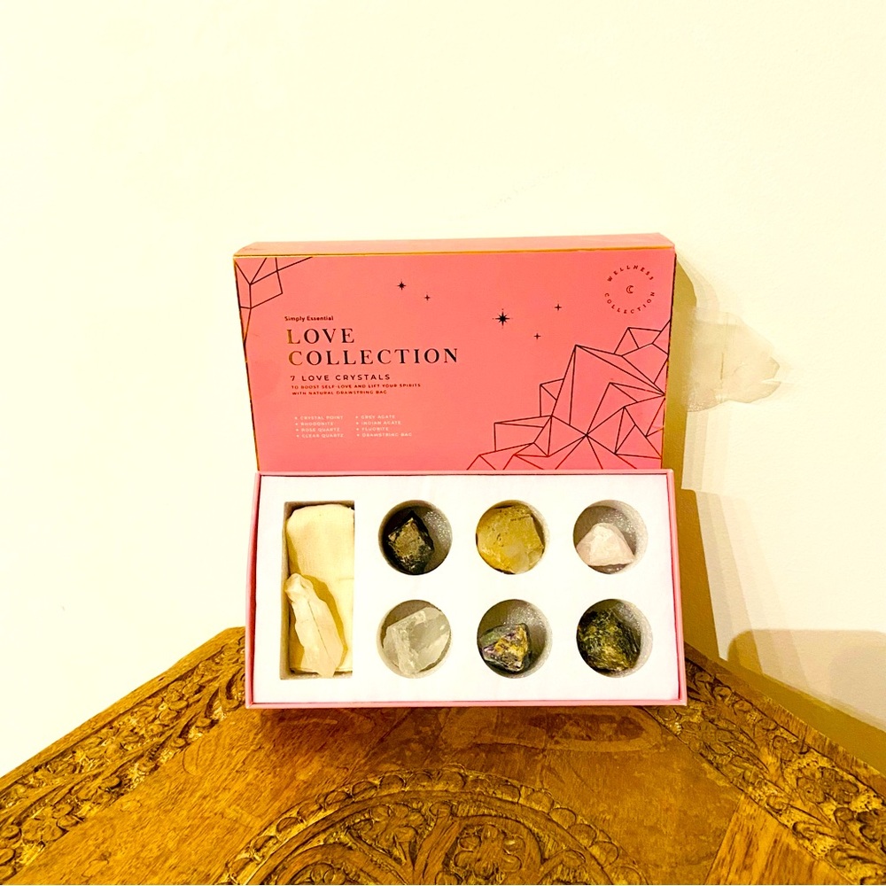 Love Collection Crystals - Picture 2 of 4